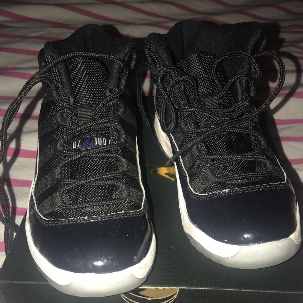 Jordan 12 retro WORN ONCE